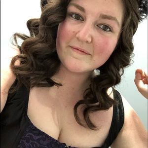 Meet your Posher, Christinna